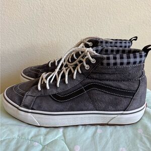 Vans Sk8-Hi MTE-1 shoes in the Plaid Grey colorway Men’s size 12